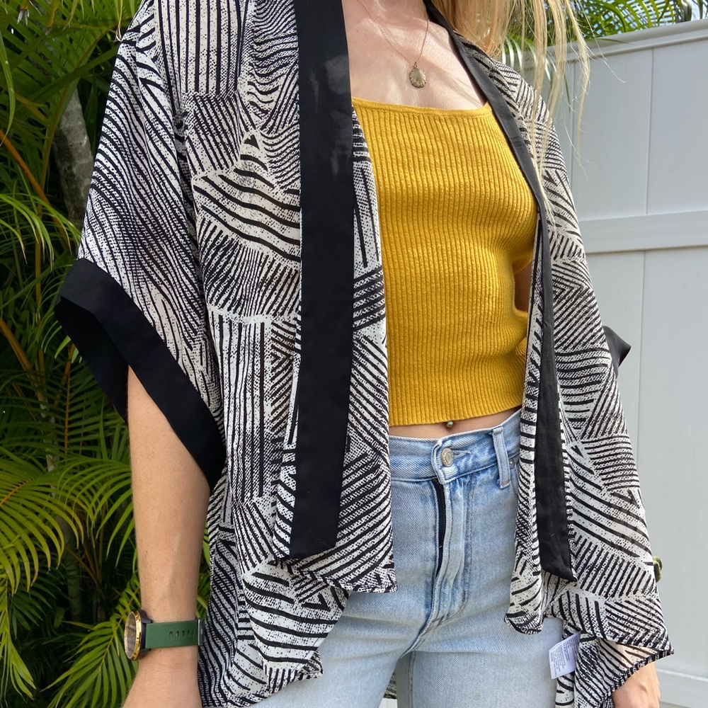 Silence and noise kimono - Picture 3 of 8